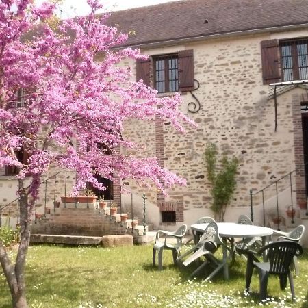 Gite L'Ecole Buissonniere Cheu Exterior photo